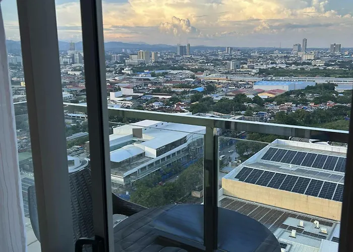 Отель Sunvida Tower Себу